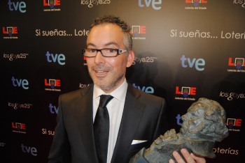 Pedro Solís, al ganar el Goya por 'La Bruxa'. // Foto: TVE.